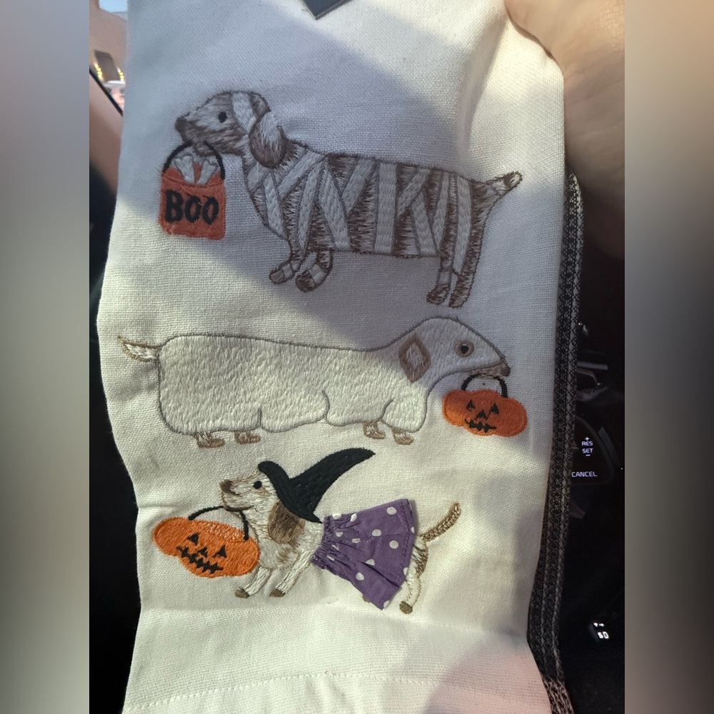 Dachshund hand towels!